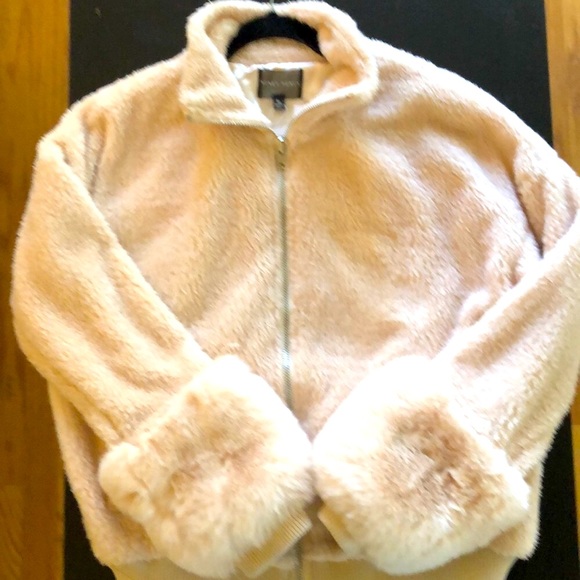Honey Punch Teddy Bomber Jacket NWT - Picture 4 of 8